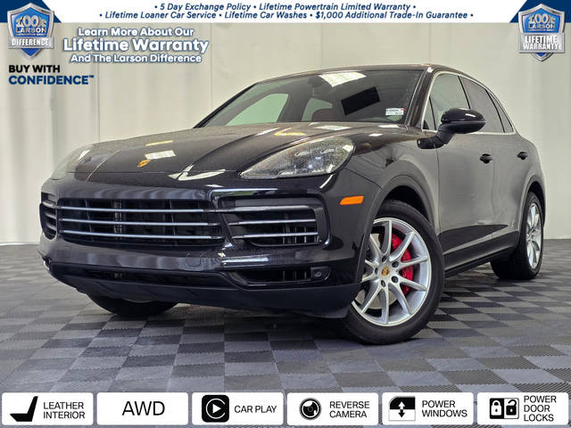 2022 Porsche Cayenne Platinum Edition AWD photo
