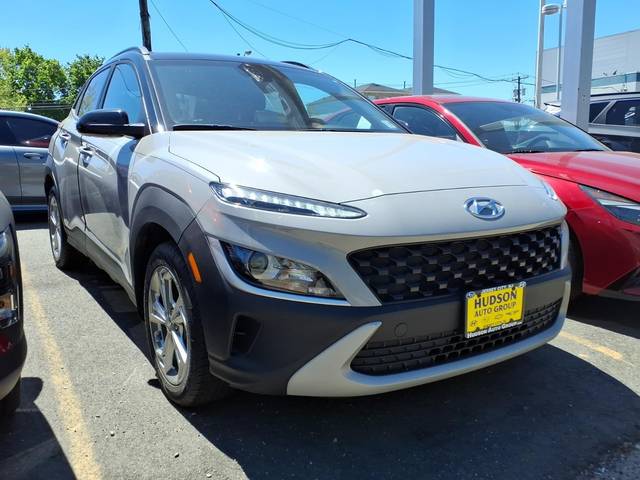 2022 Hyundai Kona SEL AWD photo