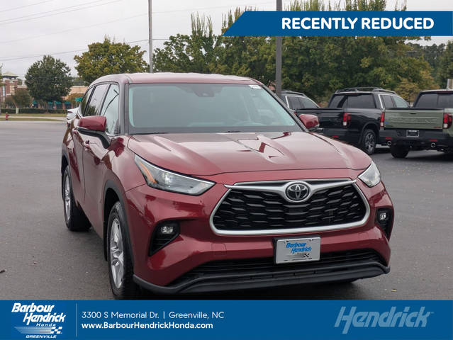 2022 Toyota Highlander LE AWD photo