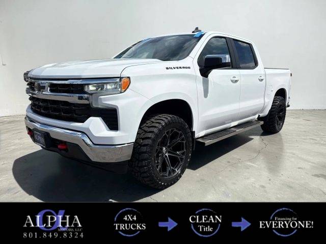 2022 Chevrolet Silverado 1500 LT 4WD photo