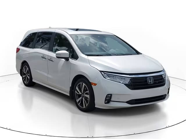 2022 Honda Odyssey Touring FWD photo