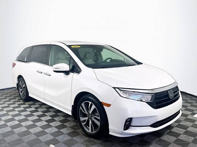 2022 Honda Odyssey Touring FWD photo