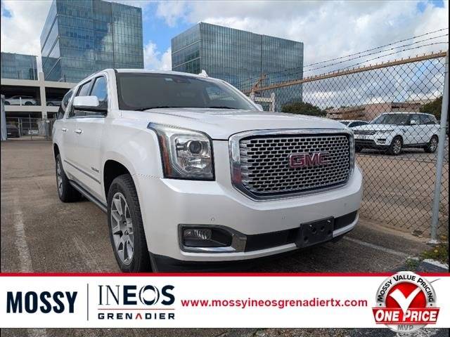 2016 GMC Yukon XL Denali RWD photo