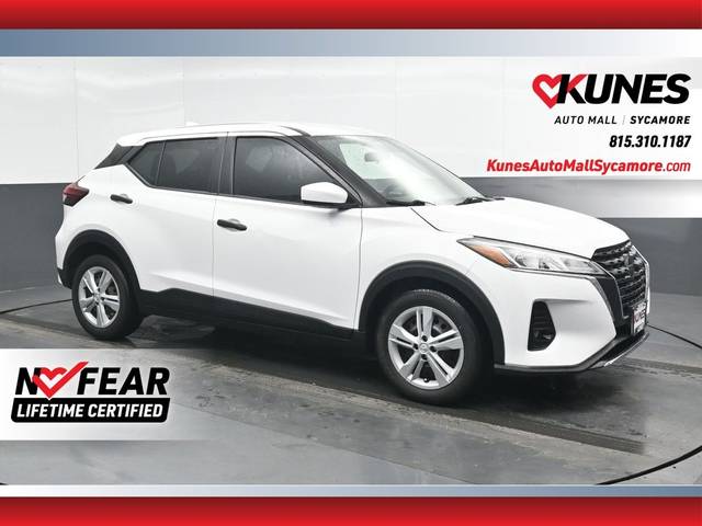 2021 Nissan Kicks S FWD photo