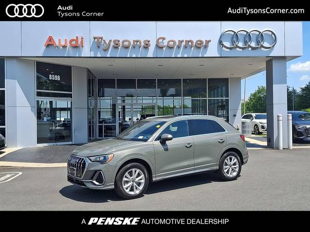 2022 Audi Q3 S line Premium AWD photo
