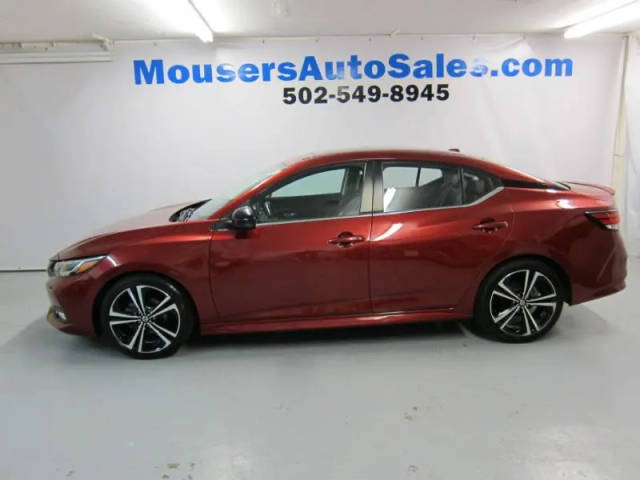 2022 Nissan Sentra SR FWD photo