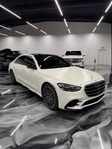 2022 Mercedes-Benz S-Class S 580 AWD photo