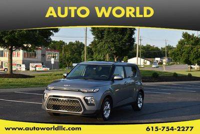 2022 Kia Soul LX FWD photo