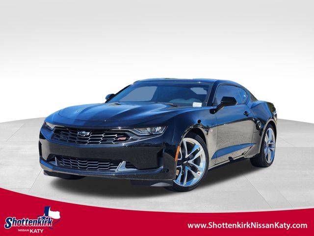 2022 Chevrolet Camaro 2LT RWD photo
