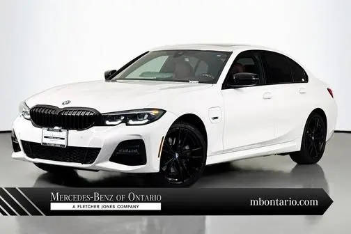 2022 BMW 3 Series 330e RWD photo