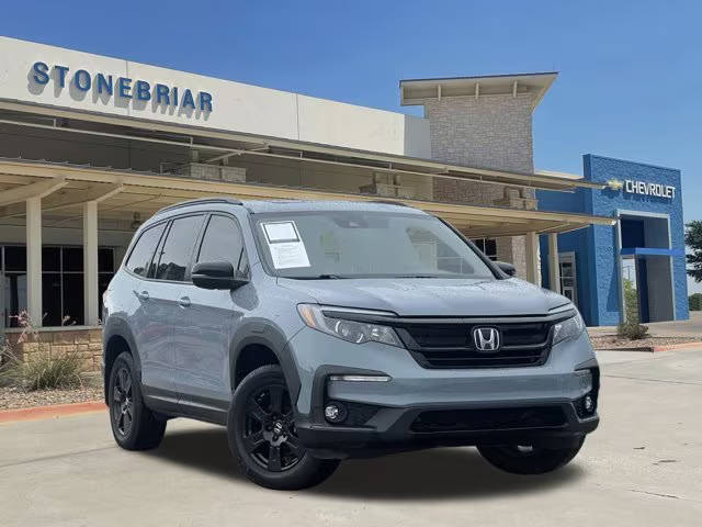 2022 Honda Pilot TrailSport AWD photo