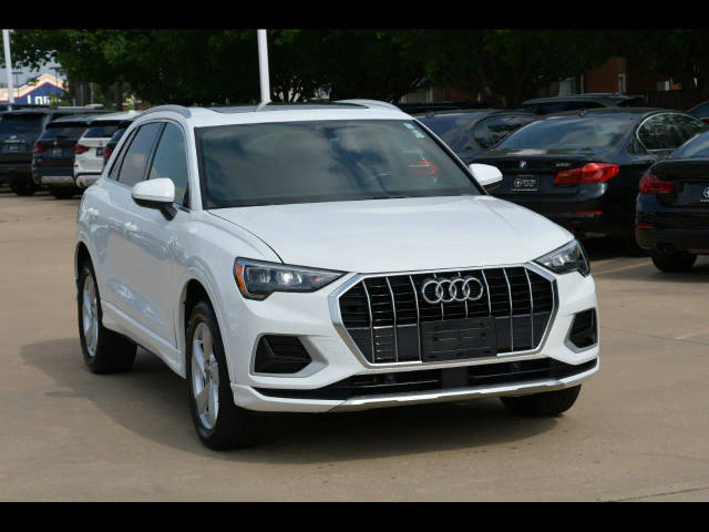 2020 Audi Q3 Premium AWD photo