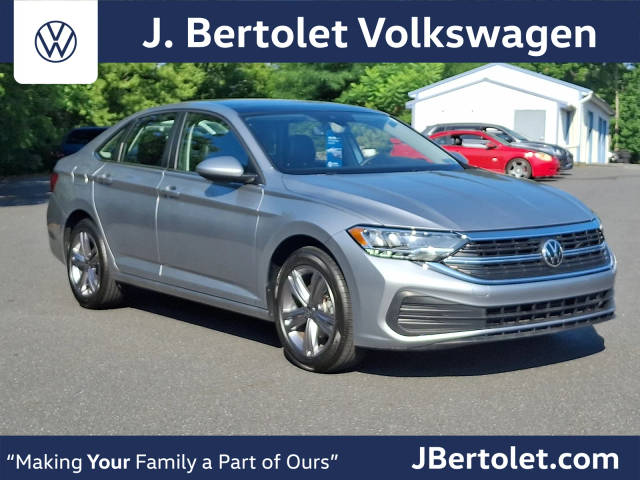 2022 Volkswagen Jetta SE FWD photo