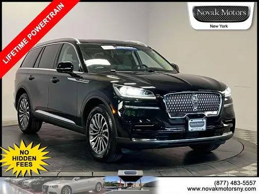 2022 Lincoln Aviator Standard AWD photo
