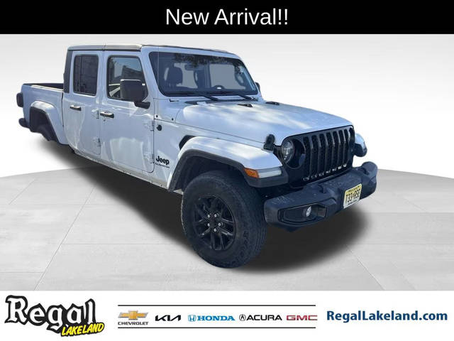 2022 Jeep Gladiator Altitude 4WD photo