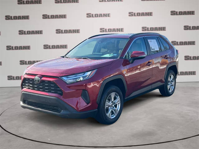 2022 Toyota RAV4 XLE AWD photo