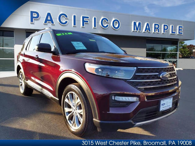 2022 Ford Explorer XLT 4WD photo