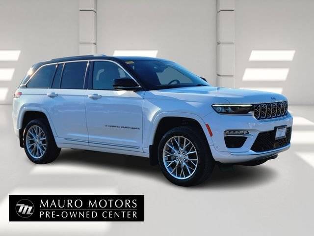 2022 Jeep Grand Cherokee Summit 4WD photo