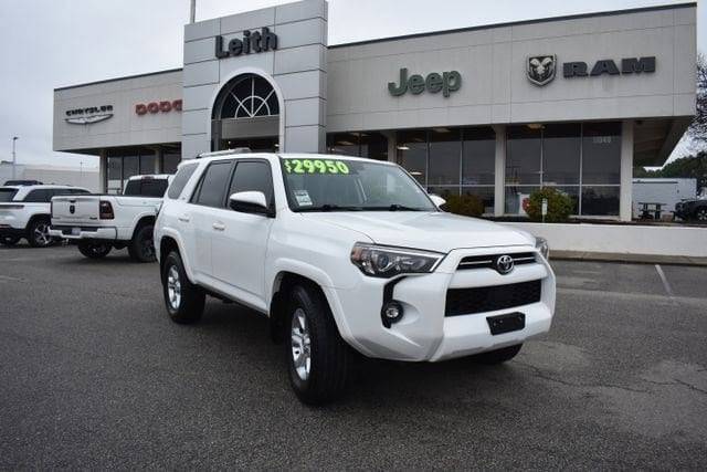 2022 Toyota 4Runner SR5 RWD photo