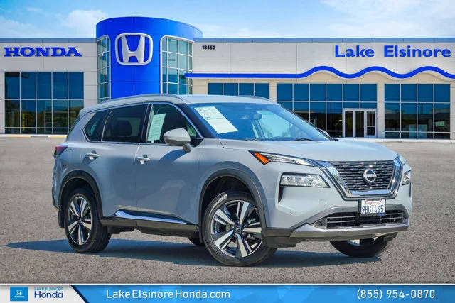 2022 Nissan Rogue SL FWD photo