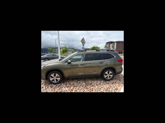 2022 Subaru Ascent Premium AWD photo