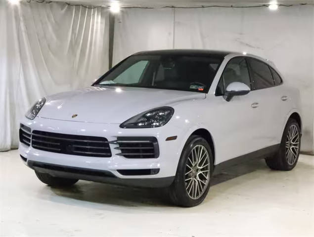 2022 Porsche Cayenne Coupe S AWD photo