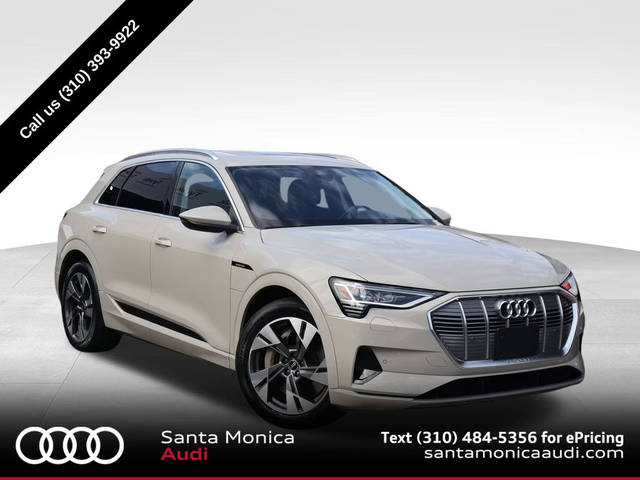 2021 Audi e-tron Premium AWD photo