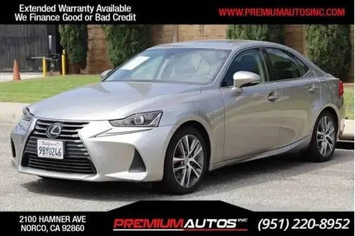 2019 Lexus IS IS 300 RWD photo
