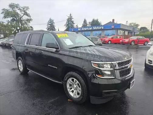 2020 Chevrolet Suburban LT 4WD photo