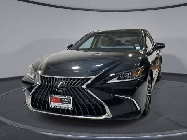 2022 Lexus ES ES 350 FWD photo