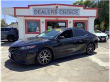 2022 Toyota Camry SE FWD photo