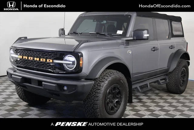 2022 Ford Bronco 4 Door Wildtrak 4WD photo