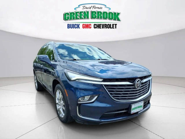 2022 Buick Enclave Essence AWD photo
