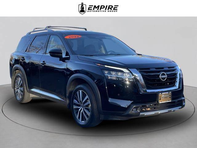 2022 Nissan Pathfinder Platinum 4WD photo