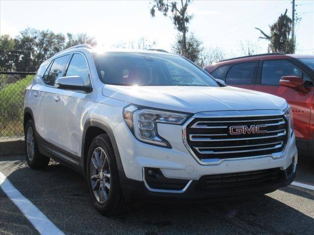 2022 GMC Terrain SLT FWD photo