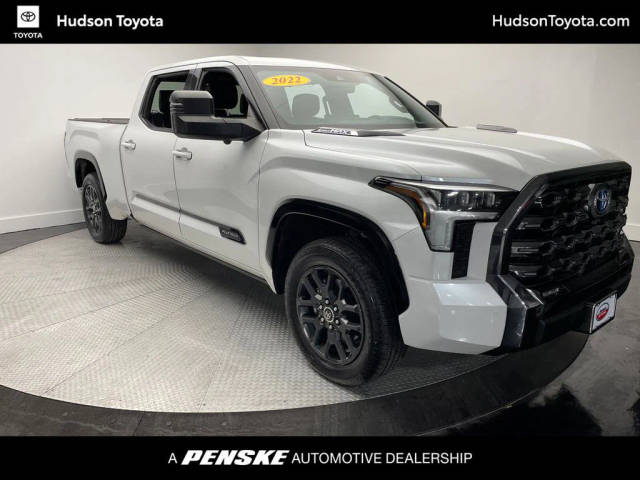 2022 Toyota Tundra Platinum Hybrid 4WD photo