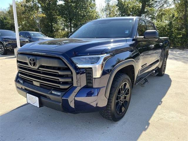 2022 Toyota Tundra SR5 4WD photo