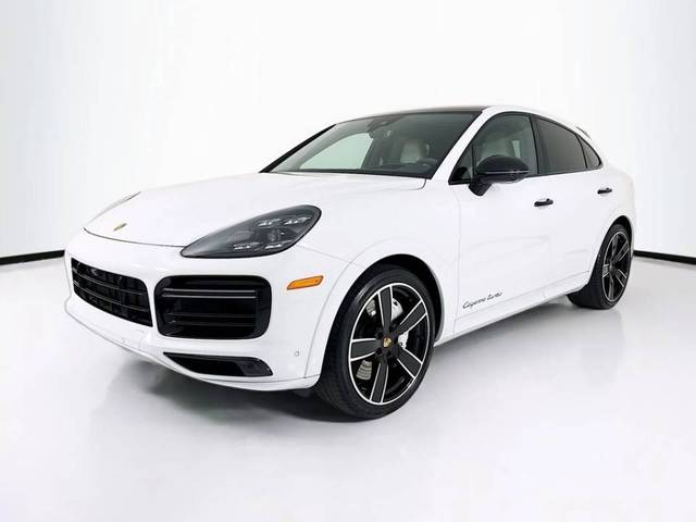 2022 Porsche Cayenne Coupe Turbo AWD photo