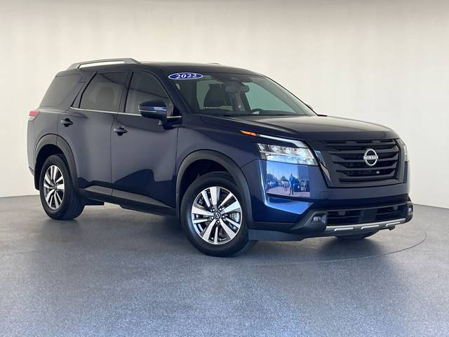2022 Nissan Pathfinder SL FWD photo