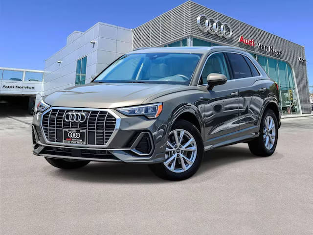 2022 Audi Q3 S line Premium AWD photo
