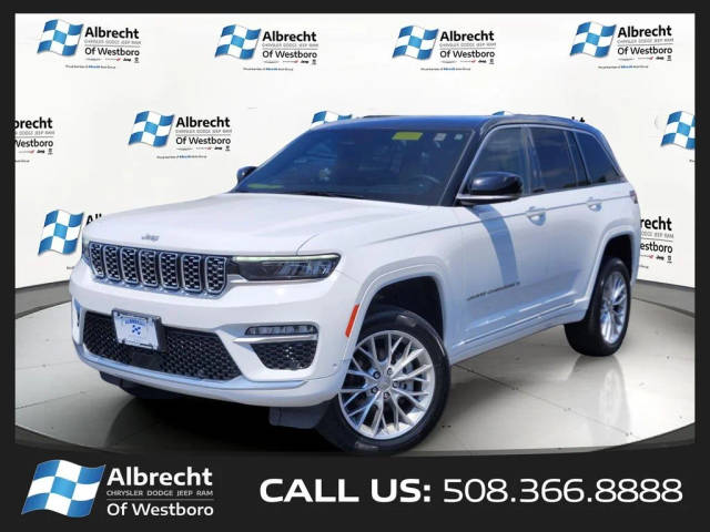 2022 Jeep Grand Cherokee Summit 4WD photo
