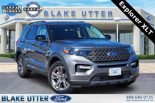2022 Ford Explorer XLT 4WD photo