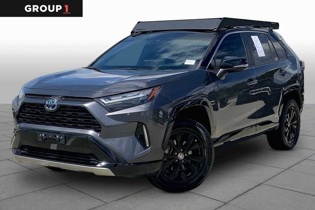 2022 Toyota RAV4 Hybrid XSE AWD photo