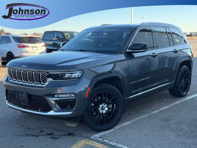 2022 Jeep Grand Cherokee Summit 4WD photo