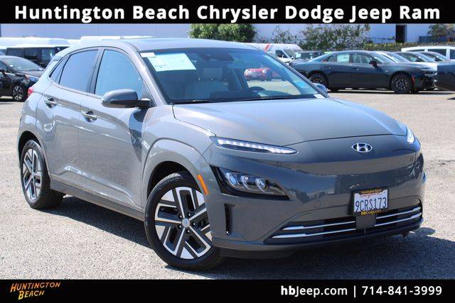 2022 Hyundai Kona Limited FWD photo