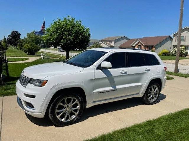 2019 Jeep Grand Cherokee Summit 4WD photo