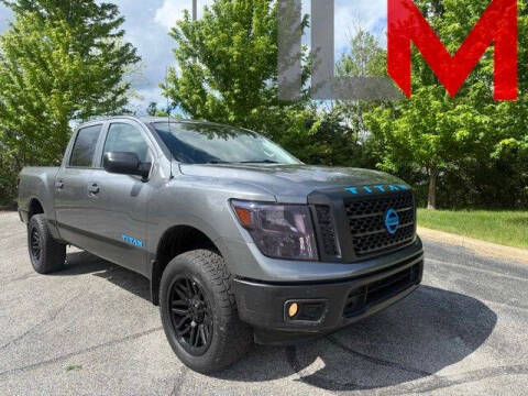 2017 Nissan Titan S 4WD photo