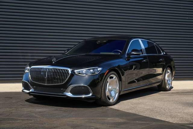 2022 Mercedes-Benz S-Class Maybach S 580 AWD photo