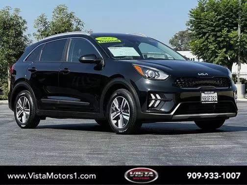 2022 Kia Niro LXS FWD photo