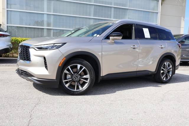 2022 Infiniti QX60 LUXE FWD photo